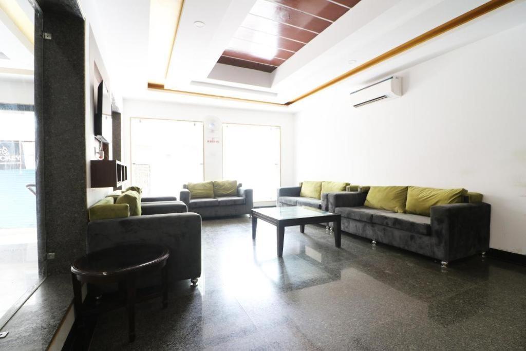 Hotel Peridot Near Igi Delhi Airport New Delhi Eksteriør billede